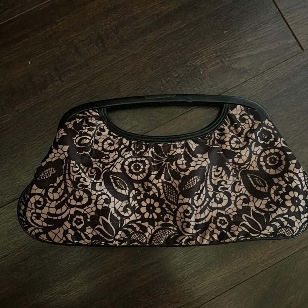 Black and tan clutch
